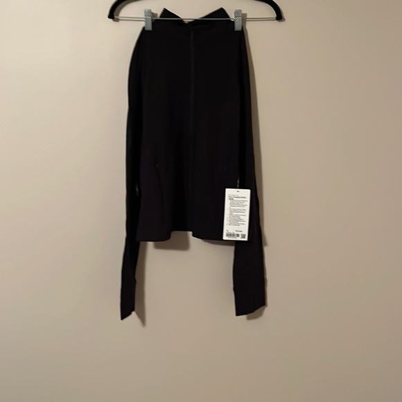 lululemon athletica Jackets & Blazers - Nulu cropped define jacket